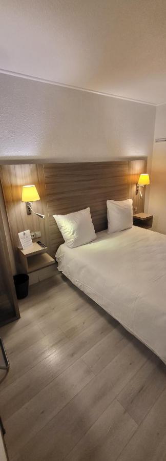 Crystal Hotel Saint Denis Basilique Екстериор снимка
