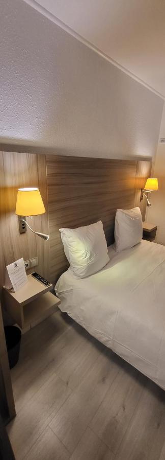 Crystal Hotel Saint Denis Basilique Екстериор снимка